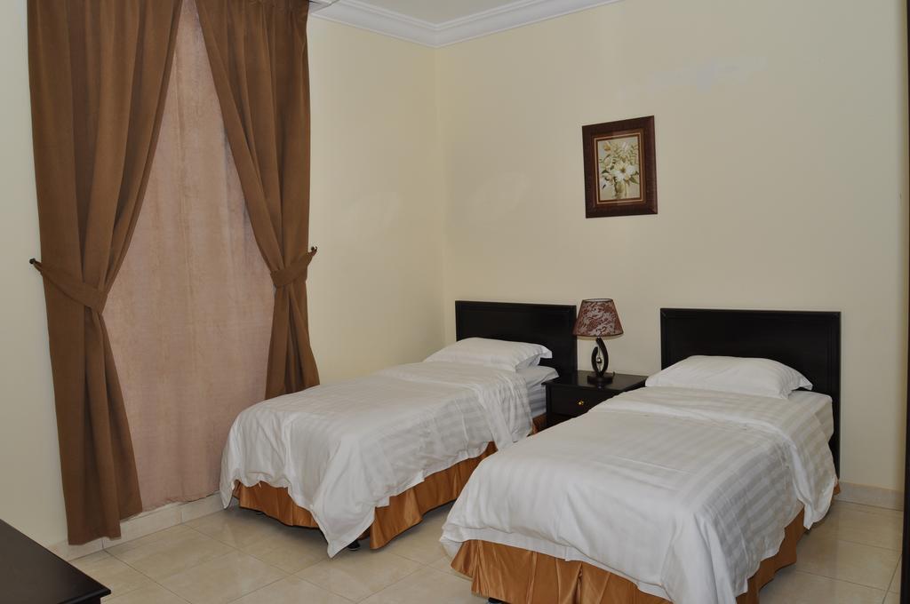 منازل بجيلة للاجنحة الفندقية Manazel Begela Hotel Apartments Ta'if Habitación foto
